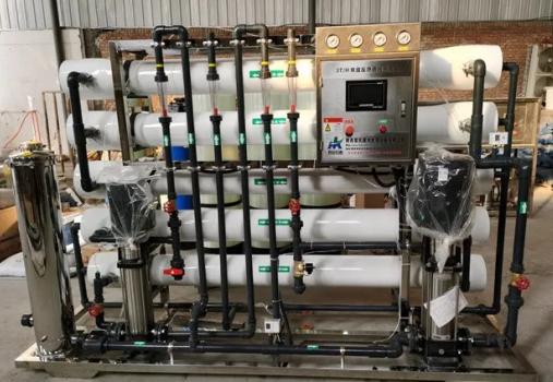 工業(yè)雙級反滲透水處理設(shè)備的工藝流程