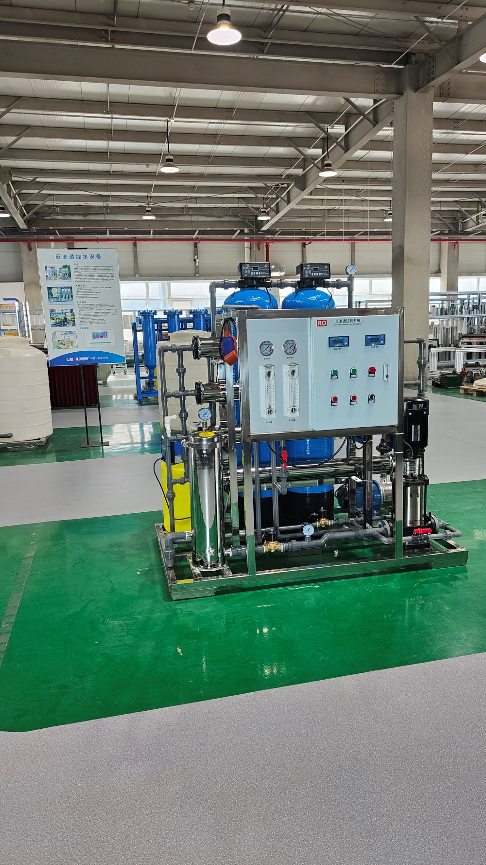 直飲水設(shè)備如何滿(mǎn)足戶(hù)外公共場(chǎng)所